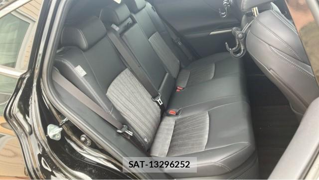 Toyota HARRIER HYBRID 2024-06 8281011-6