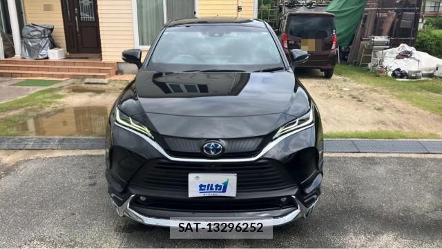 Toyota HARRIER HYBRID 2024-06 8281011-9