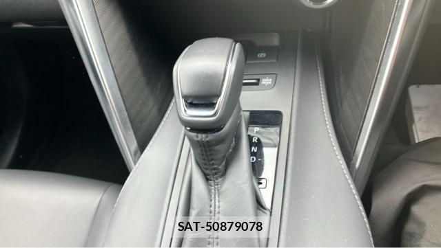 Toyota HARRIER HYBRID 2023-04 8281041-14