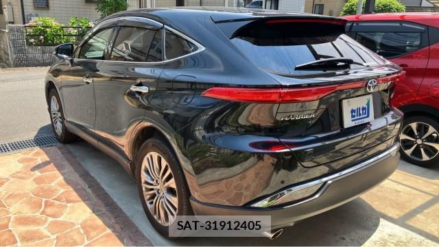 Toyota HARRIER HYBRID 2022-03 8281137-13