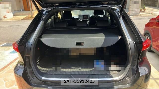Toyota HARRIER HYBRID 2022-03 8281137-17