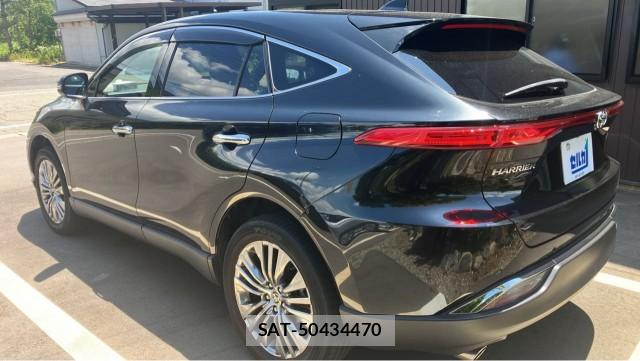Toyota HARRIER HYBRID 2023-08 8281365-13