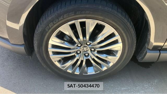 Toyota HARRIER HYBRID 2023-08 8281365-8