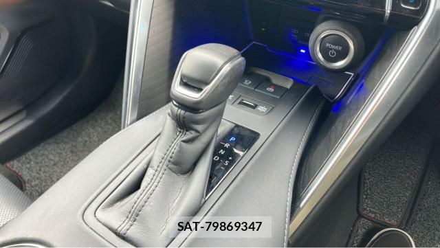 Toyota HARRIER HYBRID 2025-08 8281401-14