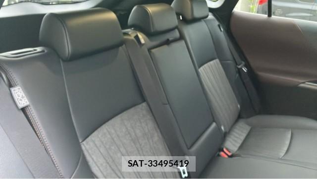 Toyota HARRIER HYBRID 2024-08 8281404-6