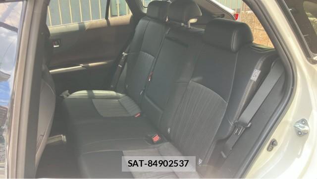 Toyota HARRIER HYBRID 2021-08 8281477-6
