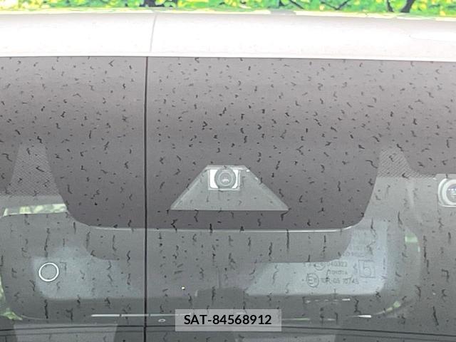 Toyota HARRIER HYBRID 2021-01 8281796-5