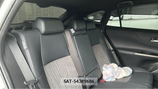 Toyota HARRIER HYBRID 2021-08 8281918-6