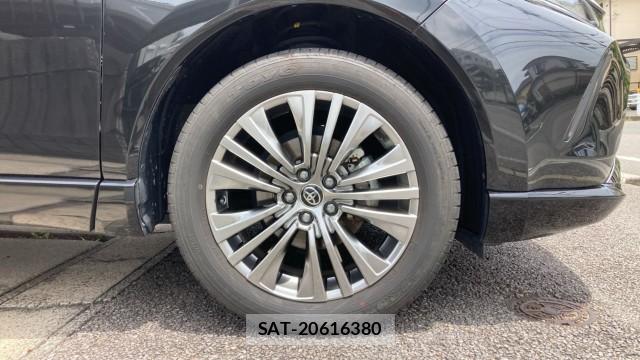 Toyota HARRIER HYBRID 2024-08 8282418-8