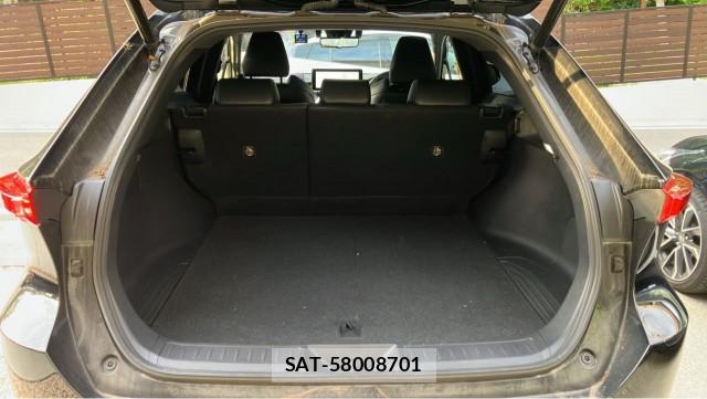 Toyota HARRIER HYBRID 2023-04 8282479-17