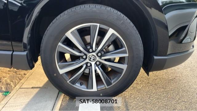 Toyota HARRIER HYBRID 2023-04 8282479-8