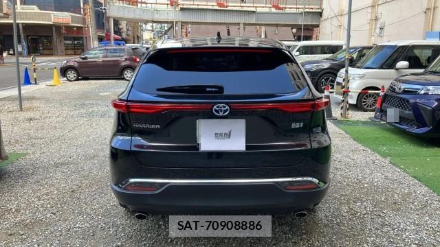 Toyota HARRIER HYBRID 2021-05 8282483-1