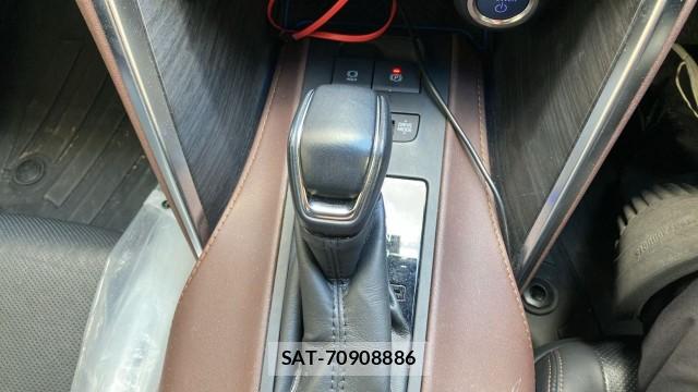 Toyota HARRIER HYBRID 2021-05 8282483-14