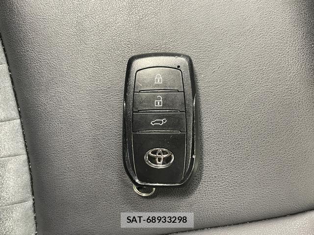 Toyota HARRIER HYBRID 2023-04 8285139-8
