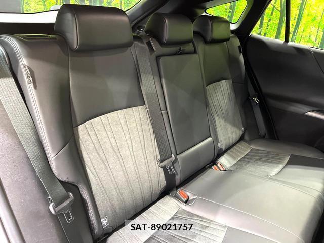 Toyota HARRIER HYBRID 2021-08 8285212-10