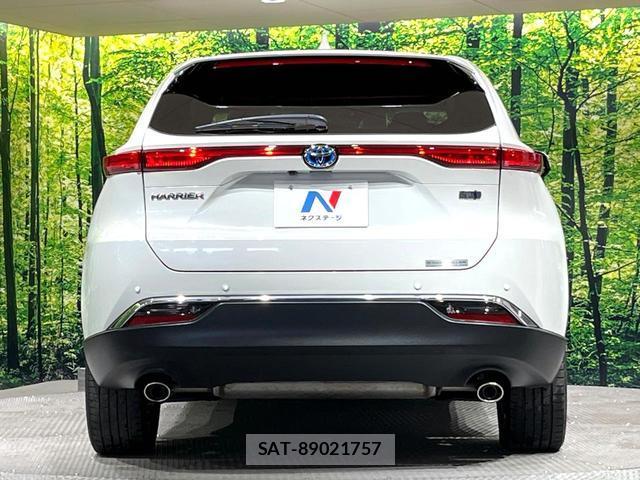 Toyota HARRIER HYBRID 2021-08 8285212-15