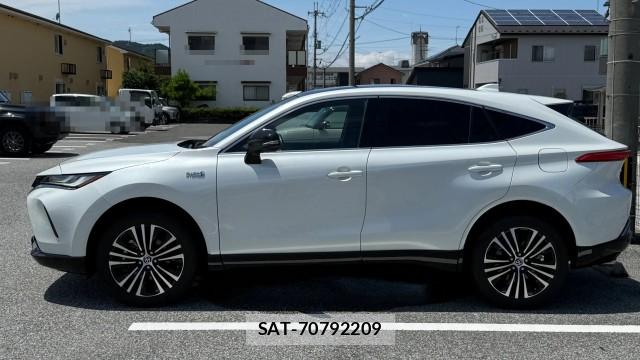 Toyota HARRIER 2023-02 8282051-10