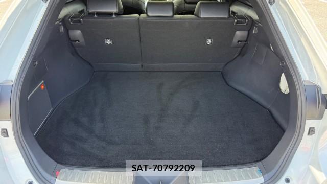 Toyota HARRIER 2023-02 8282051-17