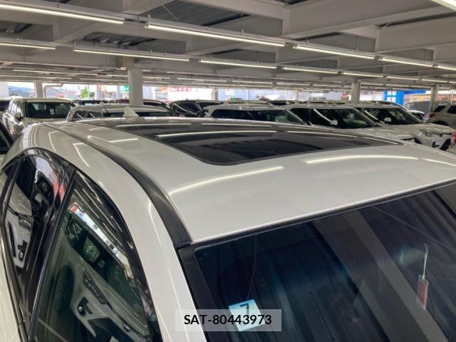 Toyota HARRIER 2017-07 8276725-3