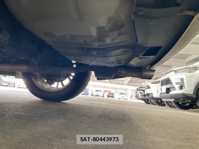 Toyota HARRIER 2017-07 8276725-4