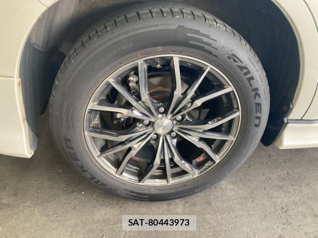 Toyota HARRIER 2017-07 8276725-6