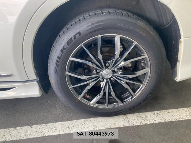 Toyota HARRIER 2017-07 8276725-8