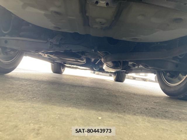Toyota HARRIER 2017-07 8276725-9
