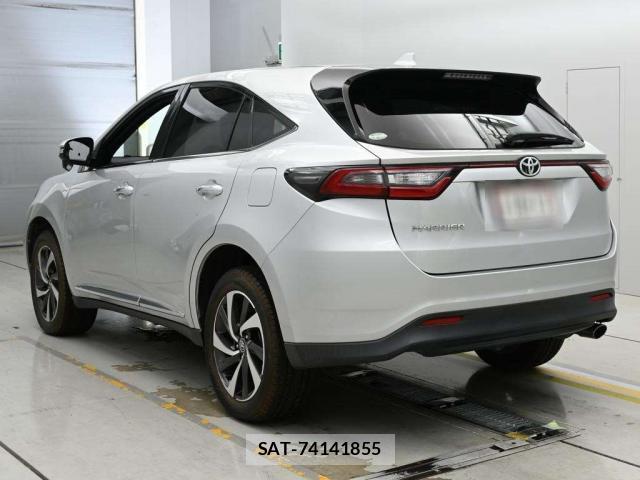 Toyota HARRIER 2017-06 8276981-11