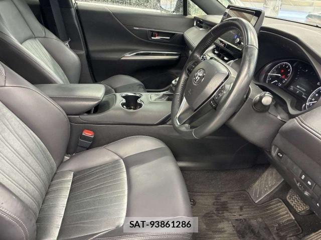 Toyota HARRIER 2023-06 8277000-2