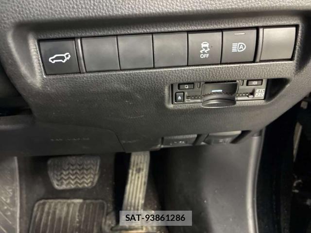 Toyota HARRIER 2023-06 8277000-6