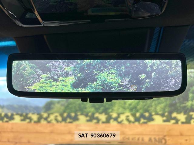Toyota HARRIER 2021-02 8277222-6