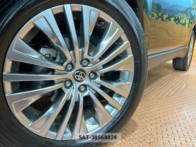 Toyota HARRIER 2023-03 8277224-12