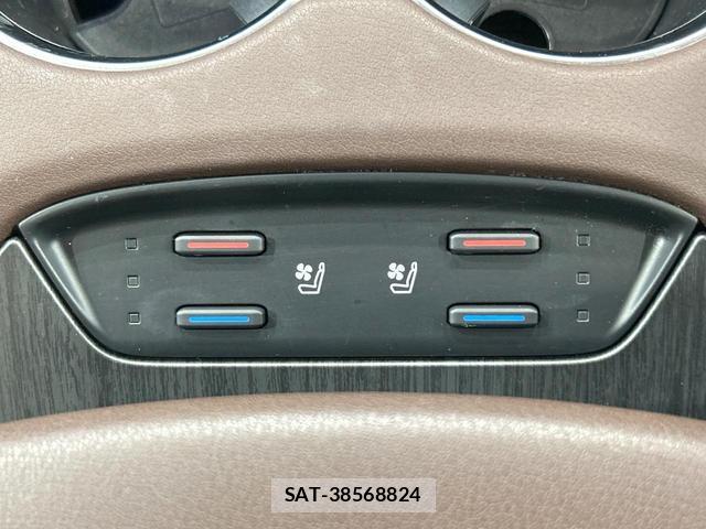 Toyota HARRIER 2023-03 8277224-6