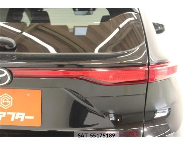 Toyota HARRIER 2023-01 8277365-18