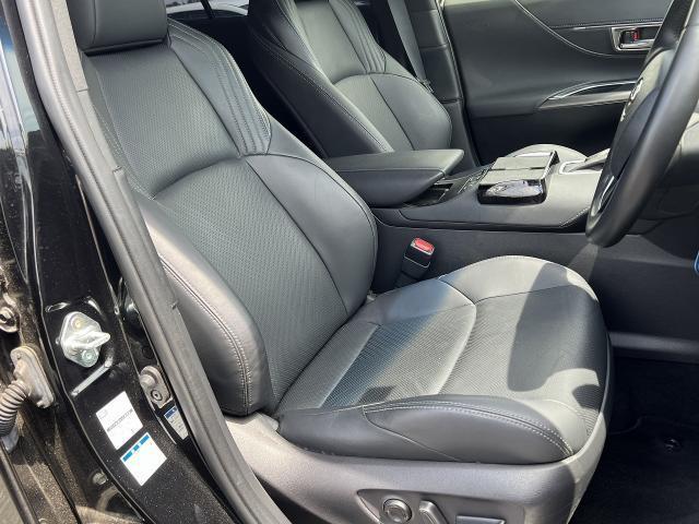 Toyota HARRIER 2022-04 8277687-19