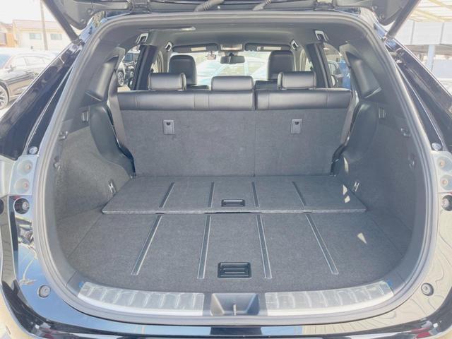 Toyota HARRIER 2017-12 8277819-12