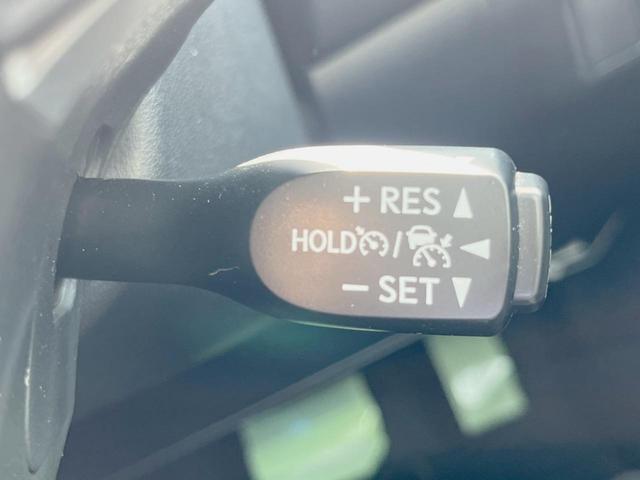 Toyota HARRIER 2017-12 8277819-5