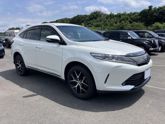 Toyota HARRIER 2019-12 8278637-0