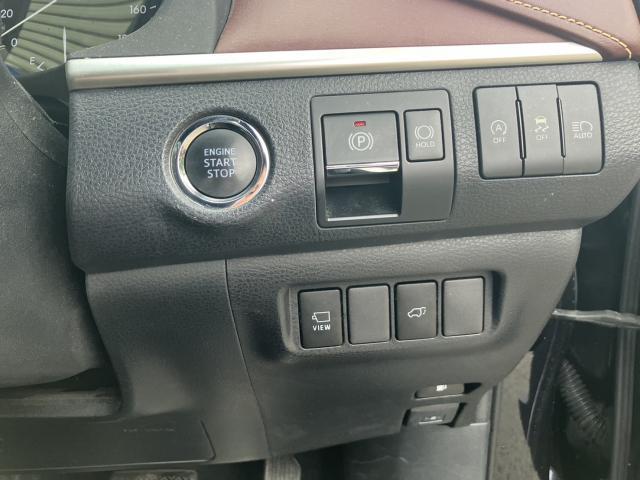 Toyota HARRIER 2018-06 8278753-10