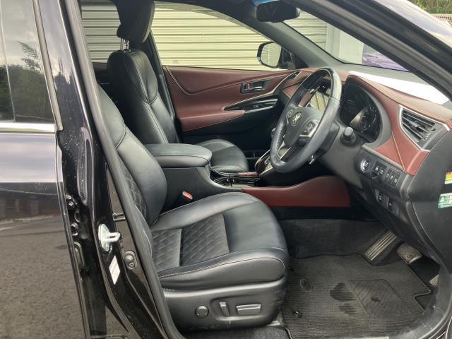 Toyota HARRIER 2018-06 8278753-3