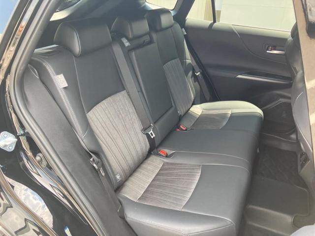 Toyota HARRIER 2021-04 8279112-8
