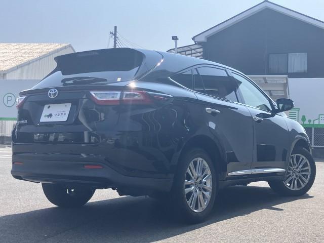 Toyota HARRIER 2019-08 8279133-12