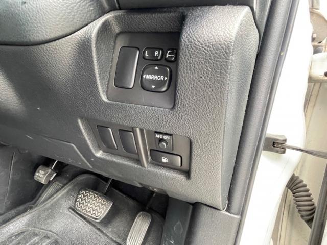 Toyota HARRIER 2004-08 8279503-17