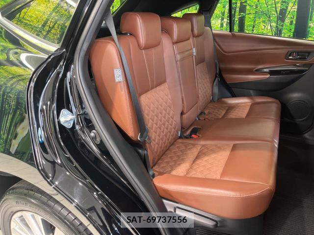 Toyota HARRIER 2018-10 8279608-8