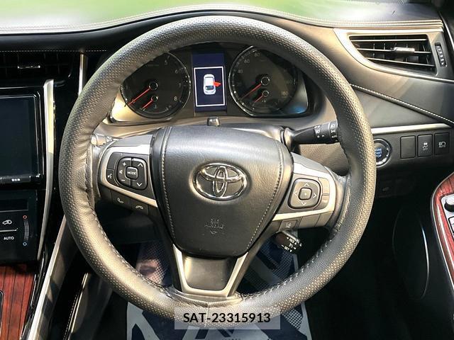 Toyota HARRIER 2017-03 8279759-10