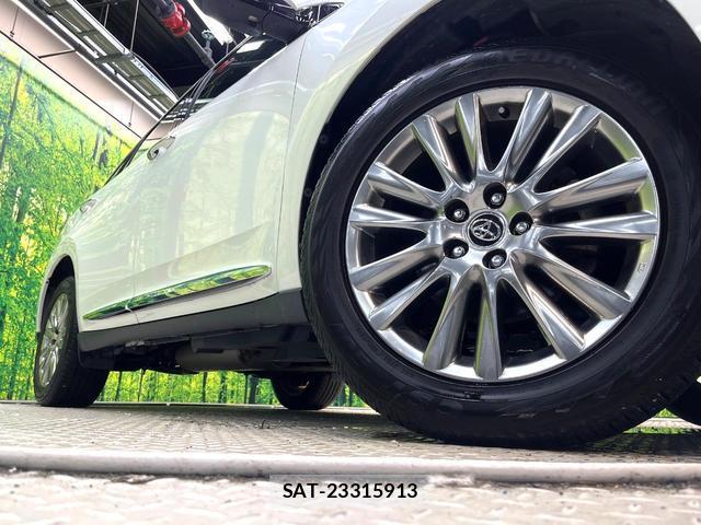 Toyota HARRIER 2017-03 8279759-12