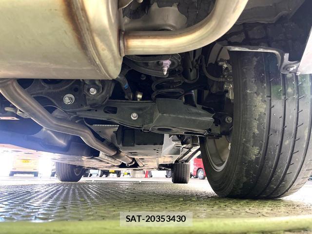 Toyota HARRIER 2021-03 8279765-19