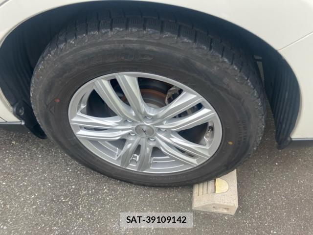 Toyota HARRIER 2017-09 8279930-12