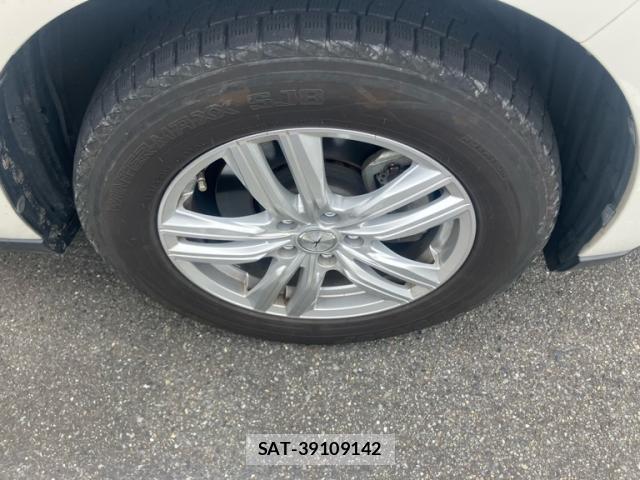 Toyota HARRIER 2017-09 8279930-2
