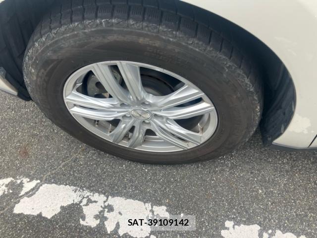 Toyota HARRIER 2017-09 8279930-3